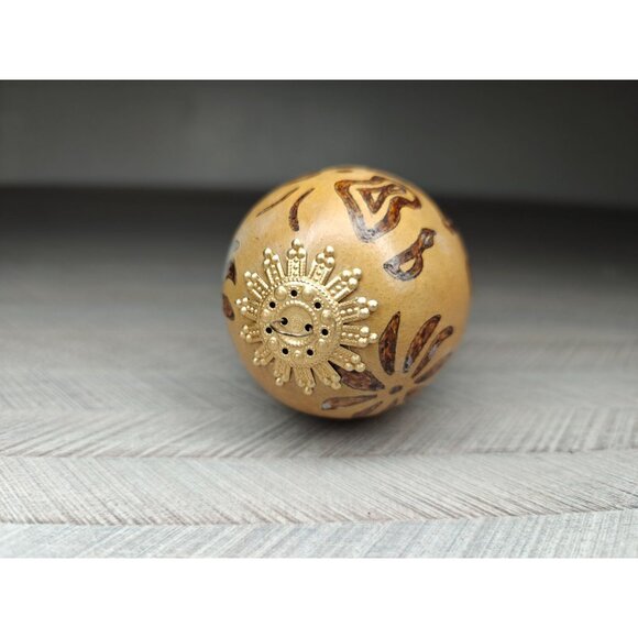 Handpainted Gourd Ornament Burned Etched Designs Butterfly Ladybug Hanging 4.5" - Picture 6 of 9